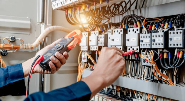 Best Electrician Near Me  in Venetian Vlage, IL